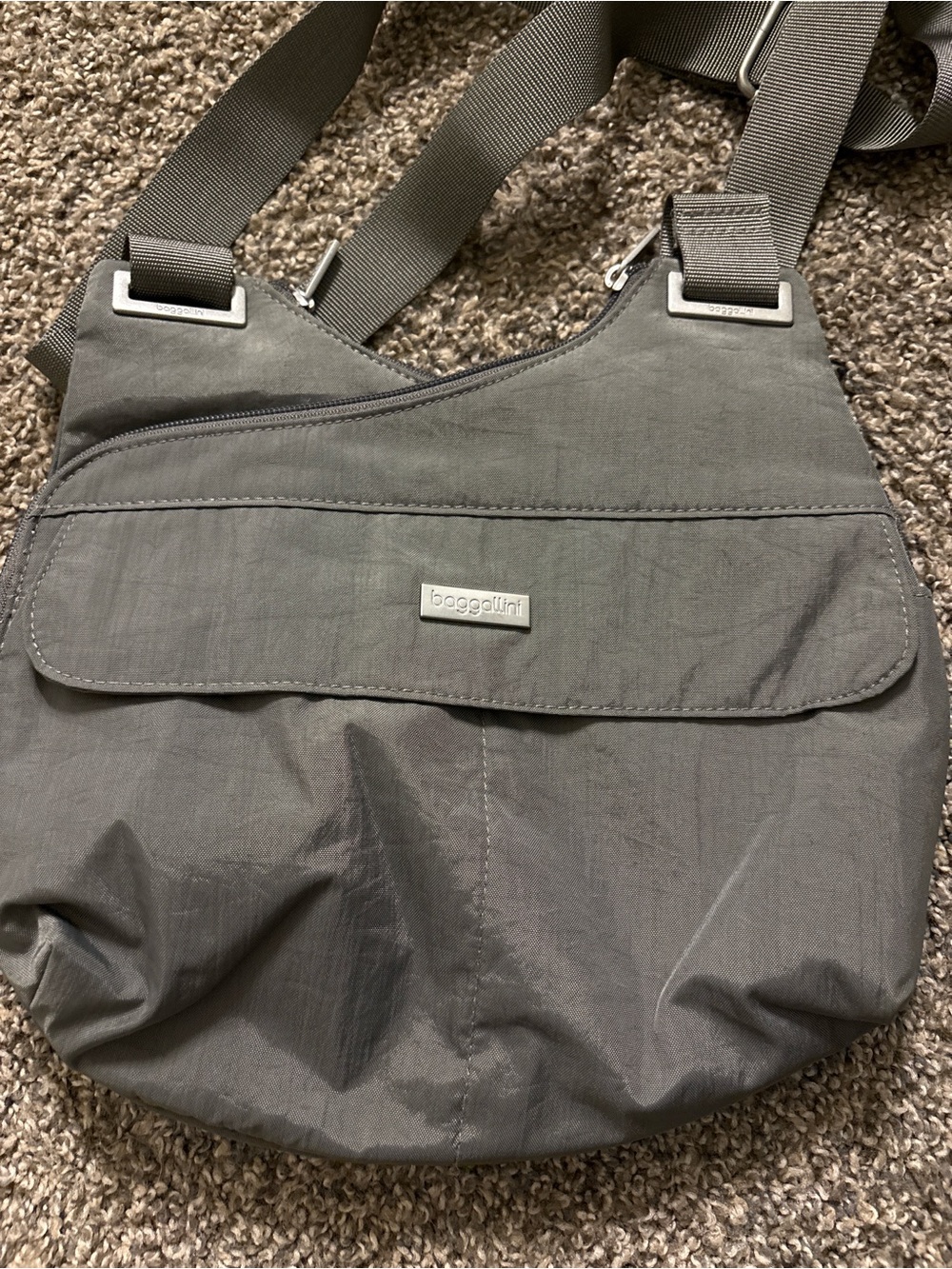 Baggallini Gray Crossbody Bag